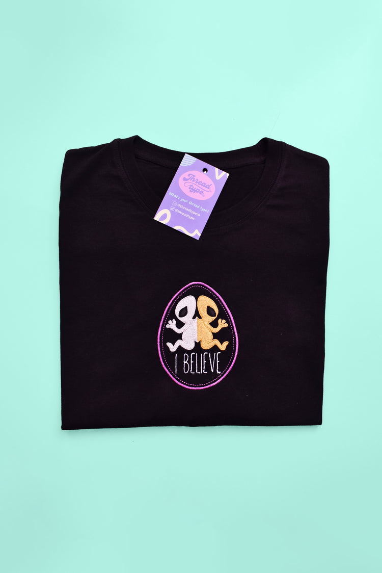 Gooey Aliens ‘I Believe’ Embroidered - T-shirt